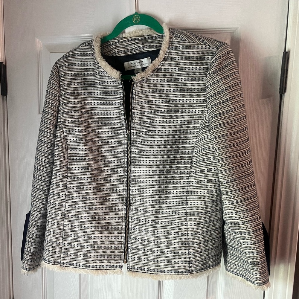 Tahari Navy and White Zip up Blazer